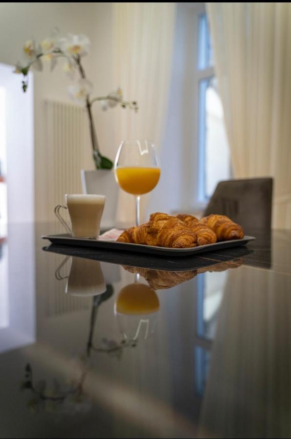 Downtown - E Si Nun Canto Moro Bed & Breakfast *